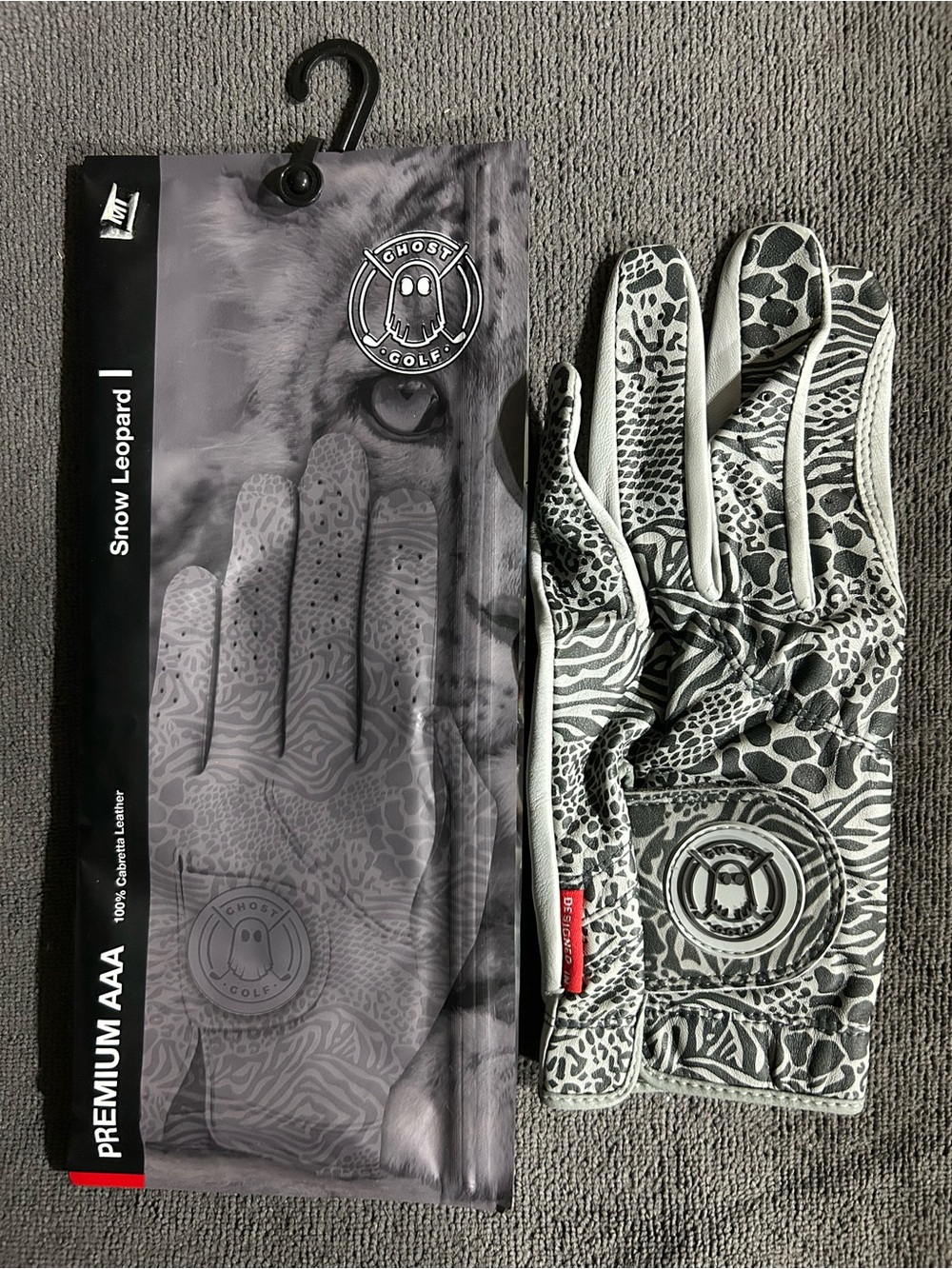 Ghost Golf Men’s Snow Leopard Golf Glove - Gray/Black